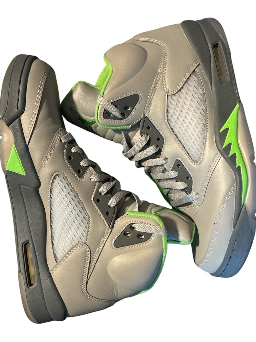 Jordan Air Jordan 5 Retro Green Bean 2022 Gray/Green Mid Top Size 12 M
